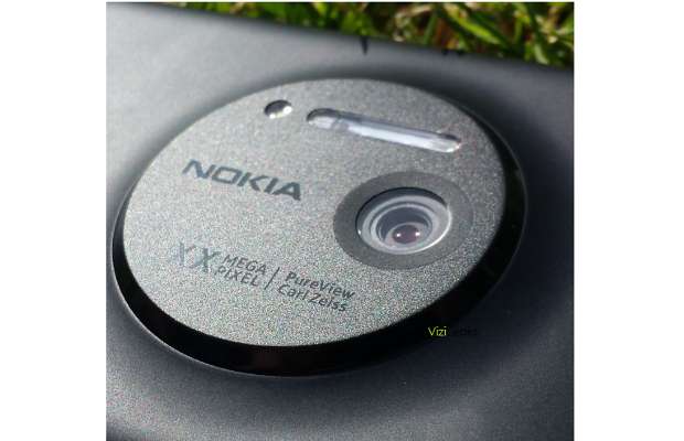 Nokia-EOS-camera