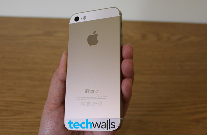 iphone-5s-gold-3