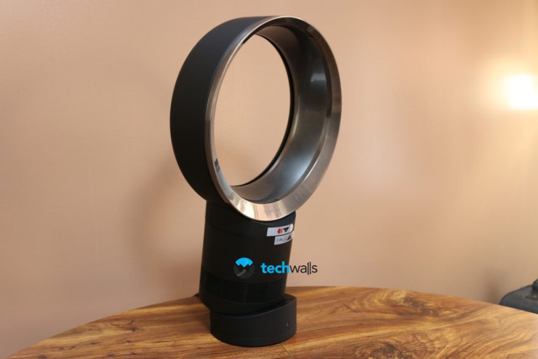 Dyson AM06 Bladeless Desk Fan Review