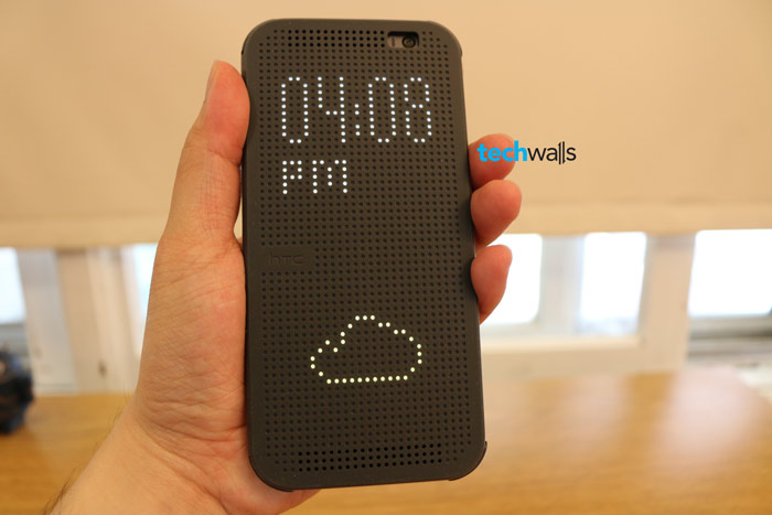 test Baffle bijzonder HTC Dot View Case for HTC One M8 Review