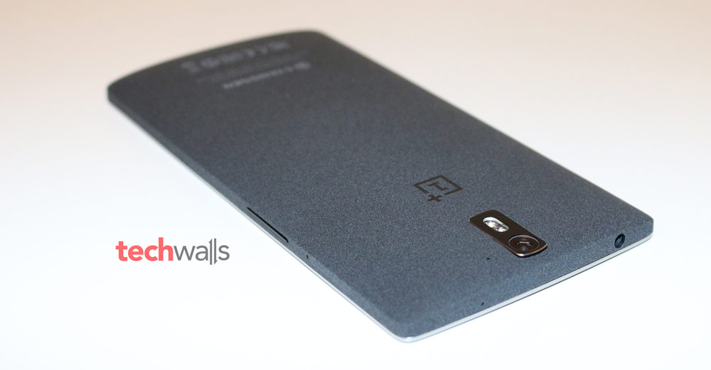 oneplus-one-black-6