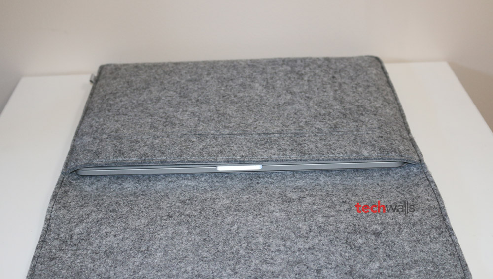 inateck-macbook-sleeve-2