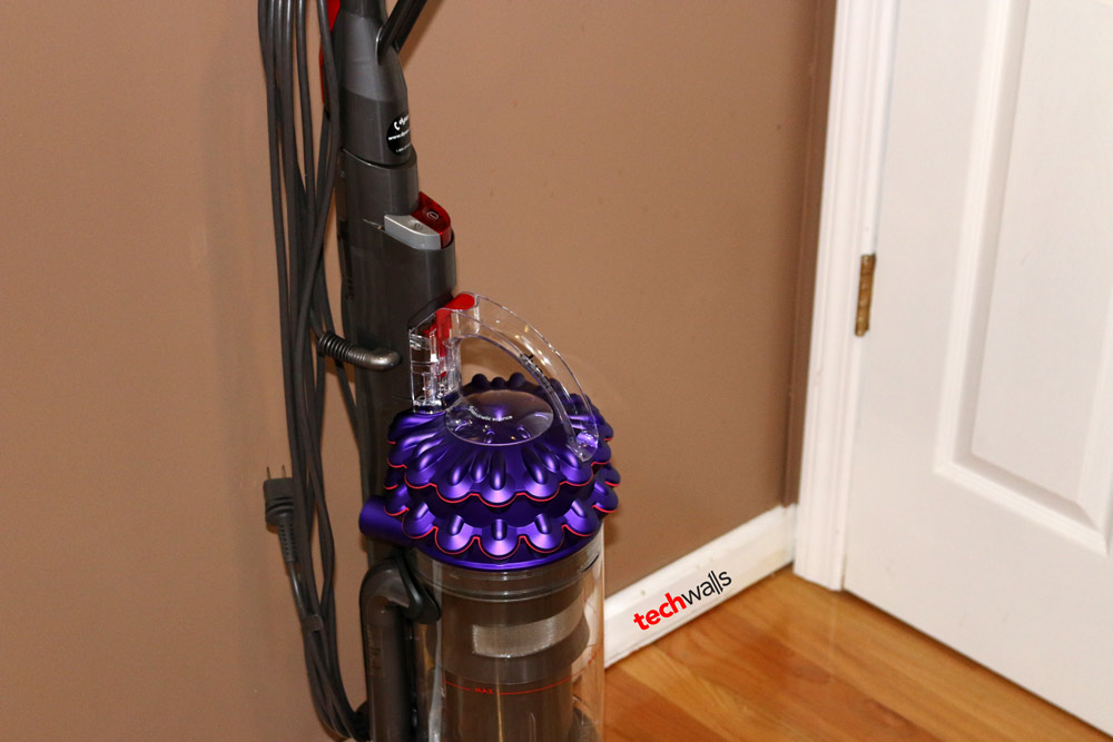 Dyson Cinetic Big Ball Animal Vacuum Cleaner Review