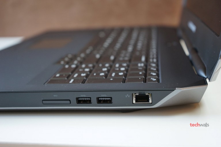Alienware 17 Gaming Laptop Review