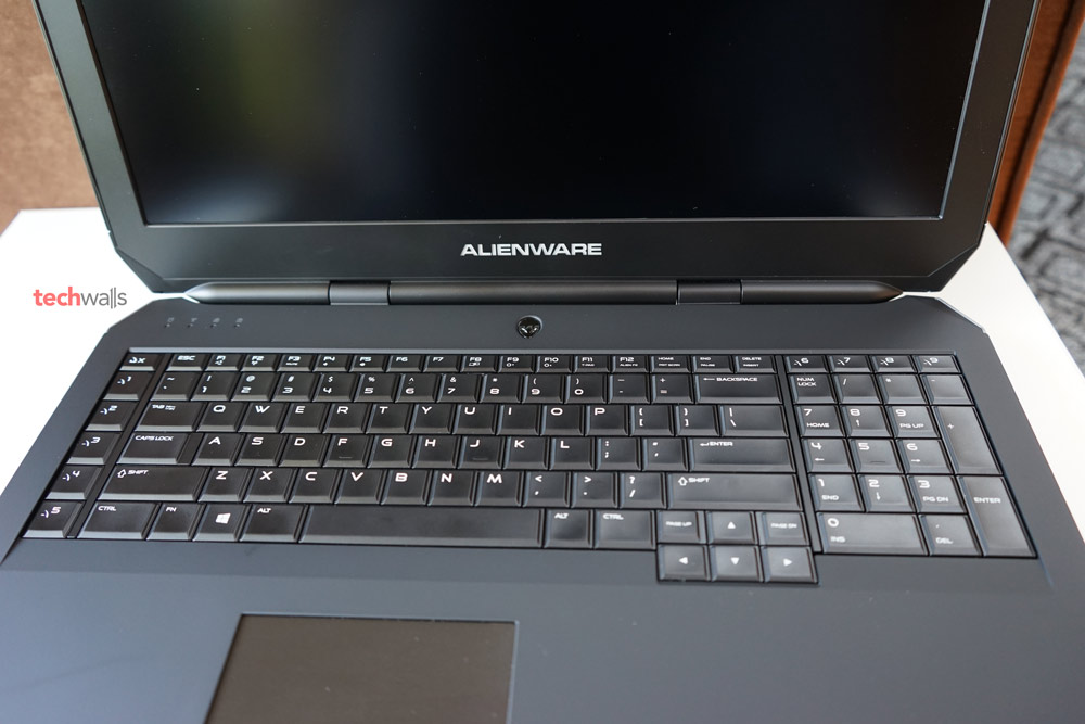 alienware-17-5