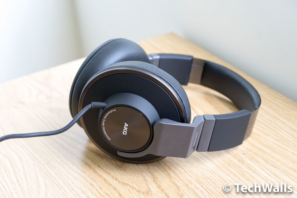 AKG K553 Pro Closed-Back Studio Headphones Review