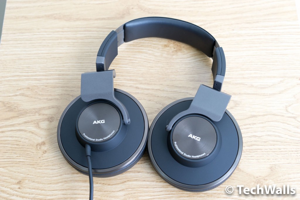 AKG K553 Pro Closed-Back Studio Headphones Review
