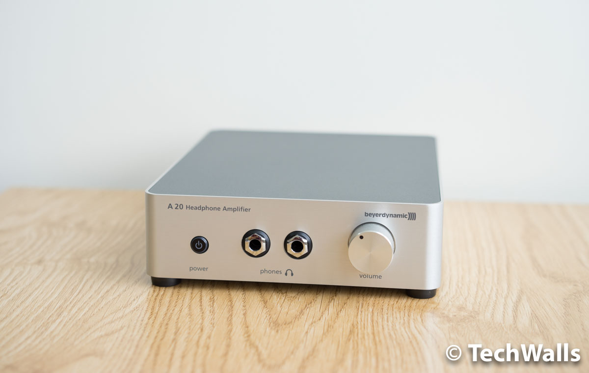 beyerdynamic-a20-headphone-amplifier-3