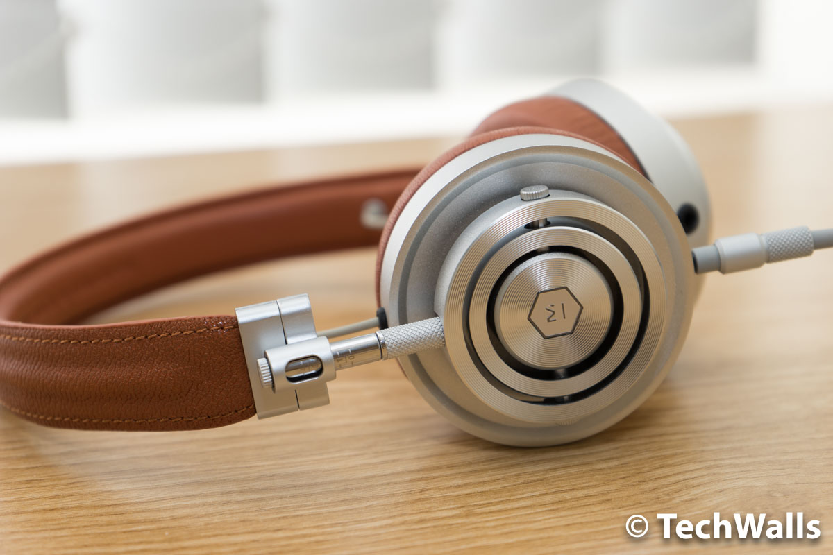 Master & Dynamic MH30 On-ear Headphones Review - More than an Master & Dynamic MH30 On-ear Headphones Review - More than an