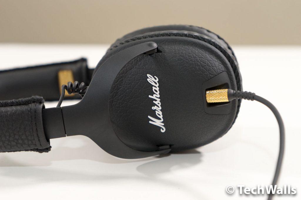 Marshall Monitor Headphones Review The Smallest OverEar Headphones?