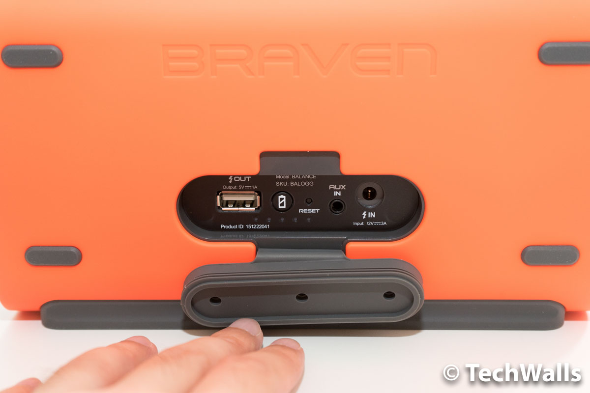 Braven Balance Wireless Speaker Review - Waterproof Speaker on the