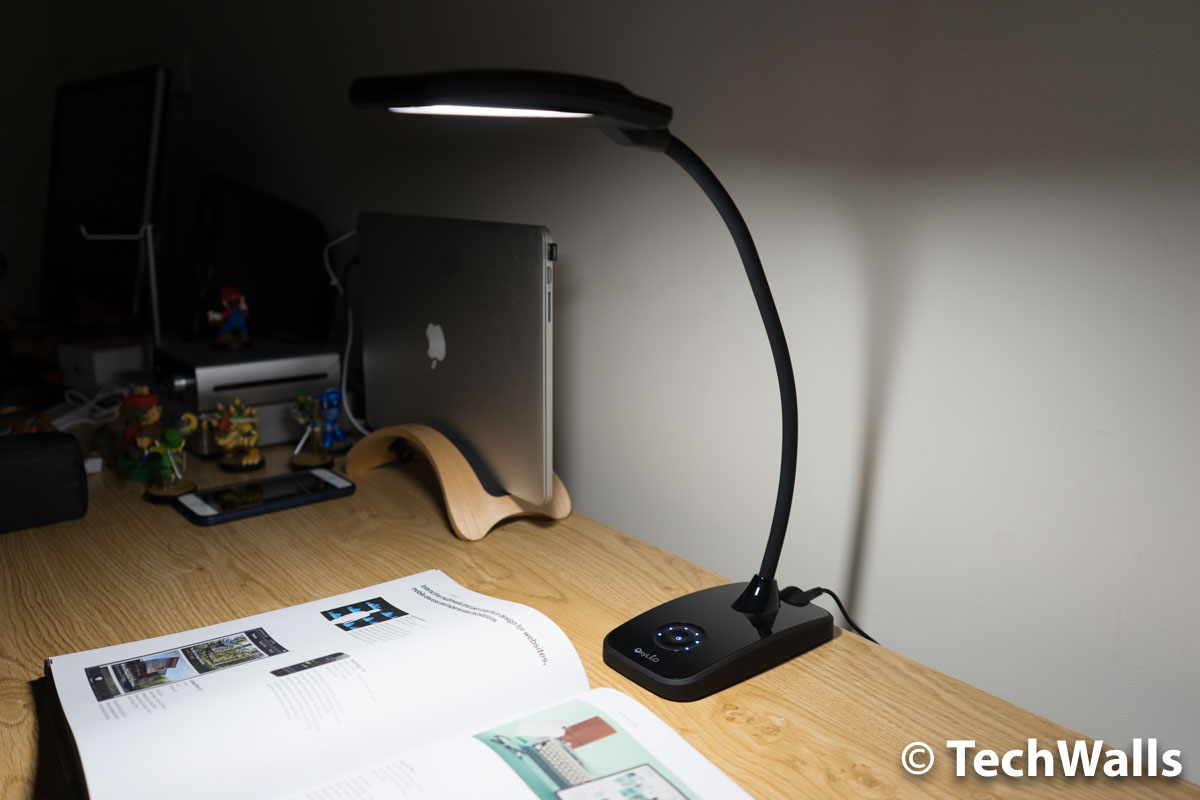 oxyled-x7-desk-lamp-2