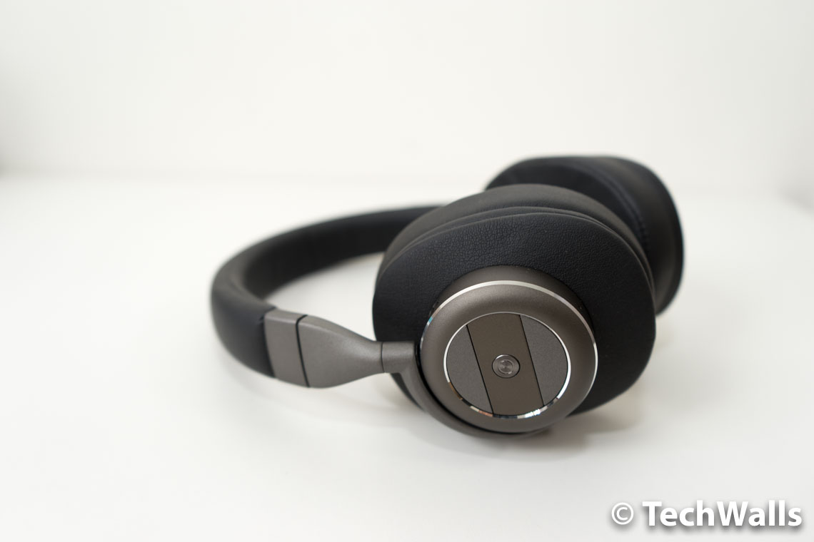 atomicx-v203-headphones-4