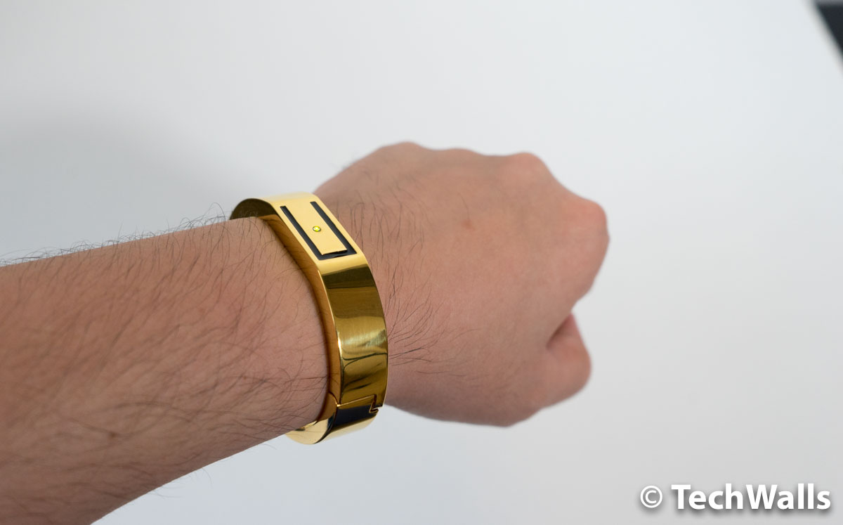 NO.1 F4 Smart Bracelet Price in India 2024, Full Specs & Review | Smartprix