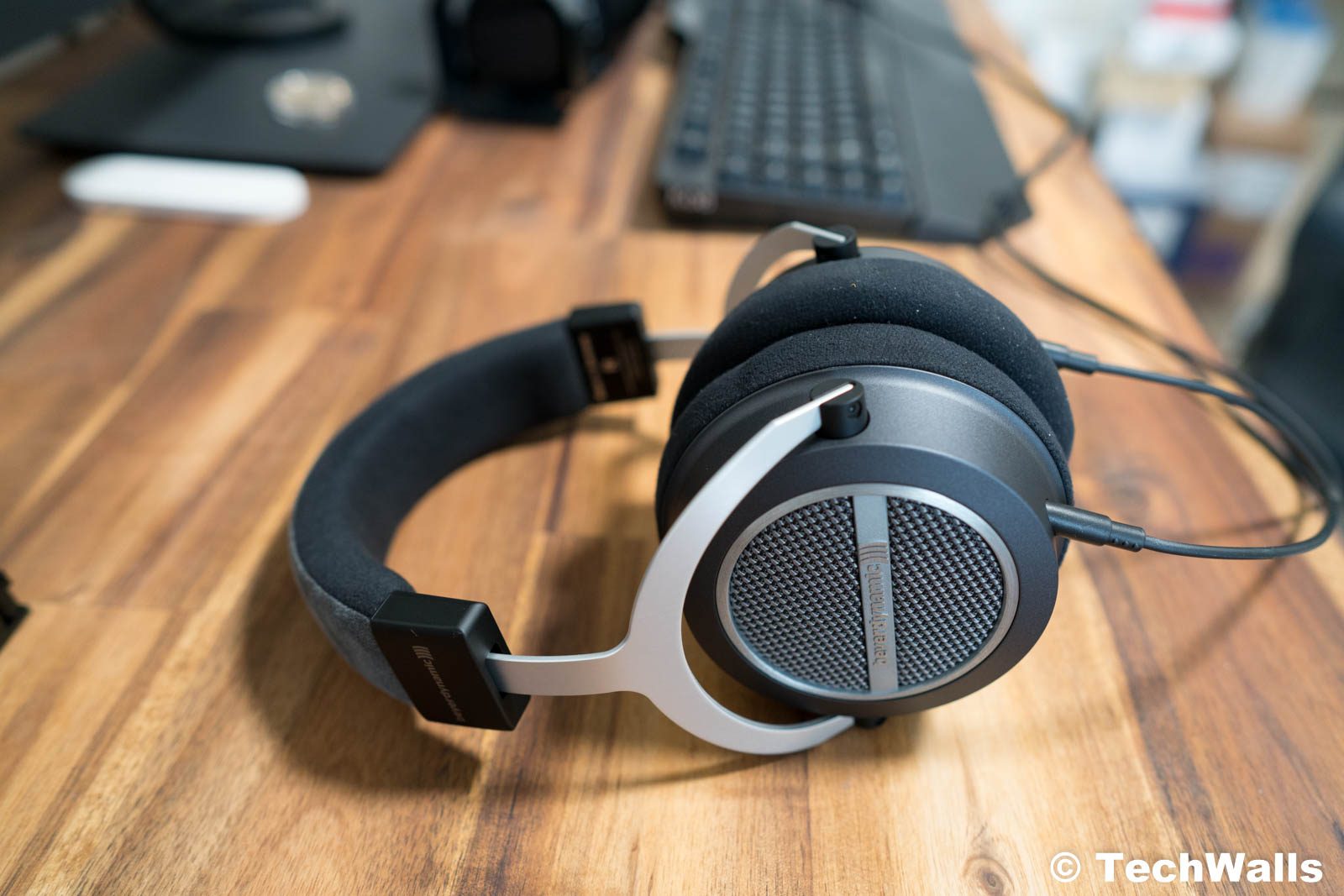 Beyerdynamic Amiron Home Headphones Review - Affordable Audiophile