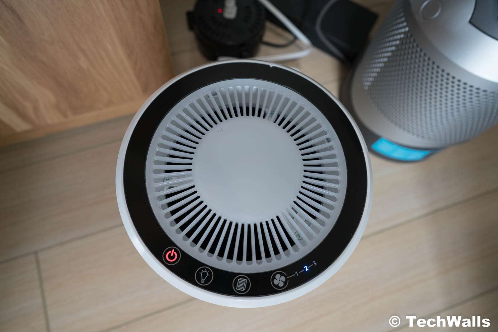 Levoit LV-H132 Air Purifier Review (Performance Test) 