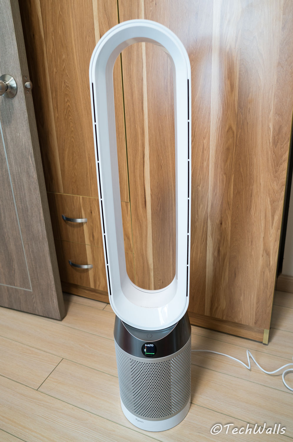 Dyson Pure Cool TP04 Purifying Tower Fan Review - The Most ...