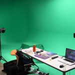 What are the benefits of using green screen?