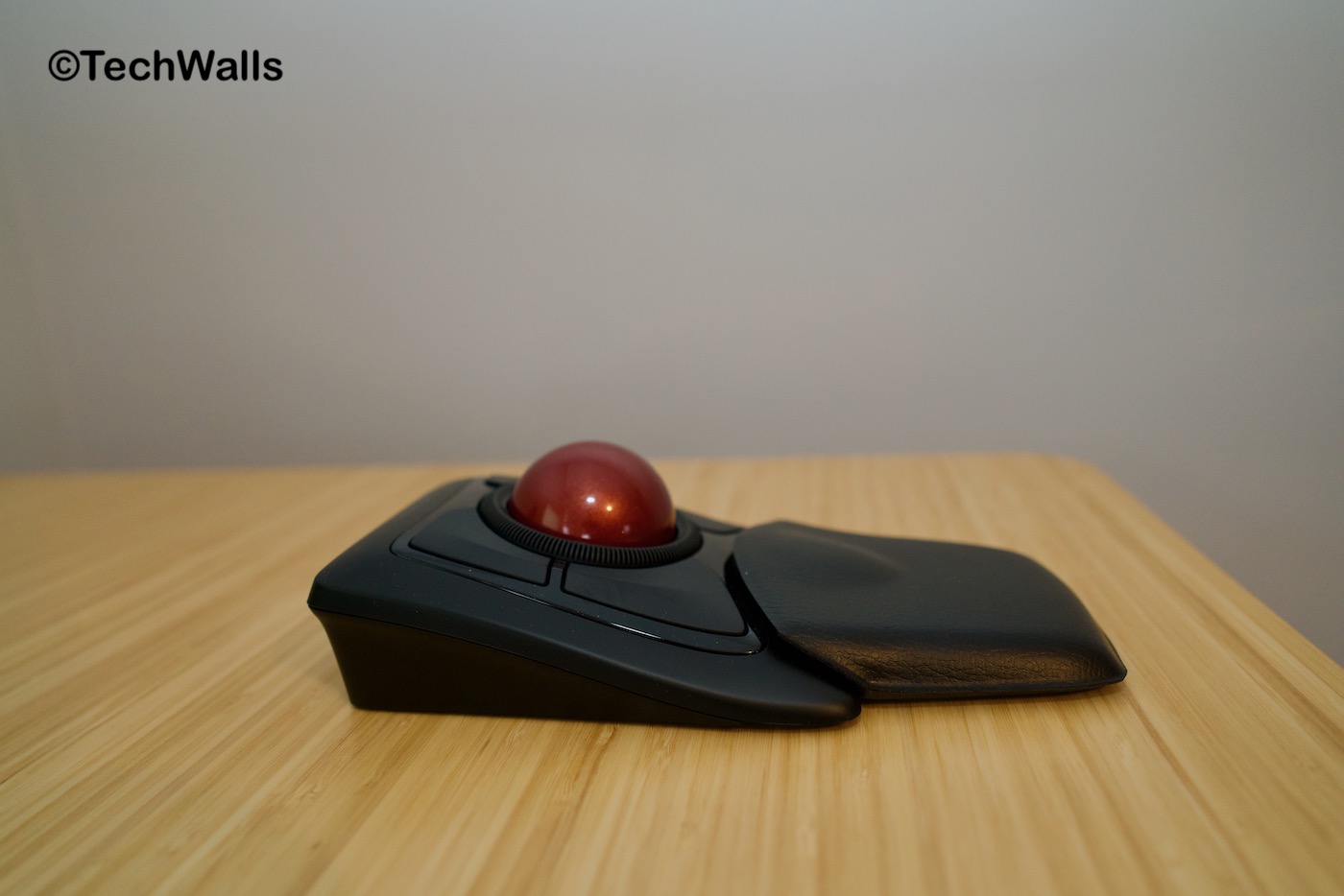 Kensington Expert Wireless Trackball Mouse (K72359WW