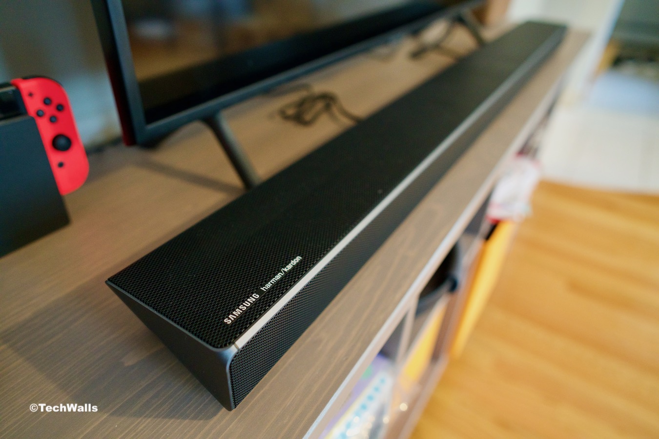 Samsung Harman 3.1.2 Dolby Atmos Soundbar HW-Q70R Review - Many Reasons To Buy It - TechWalls