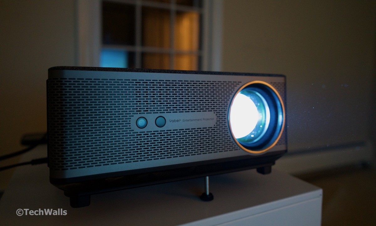 Yaber Ace K1 projector review -  news