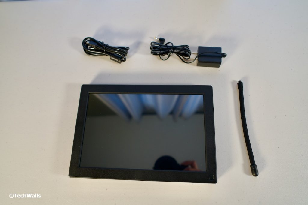 BSIMB 10.1Inch WiFi Digital Photo Frame Review The Best Budget Frame